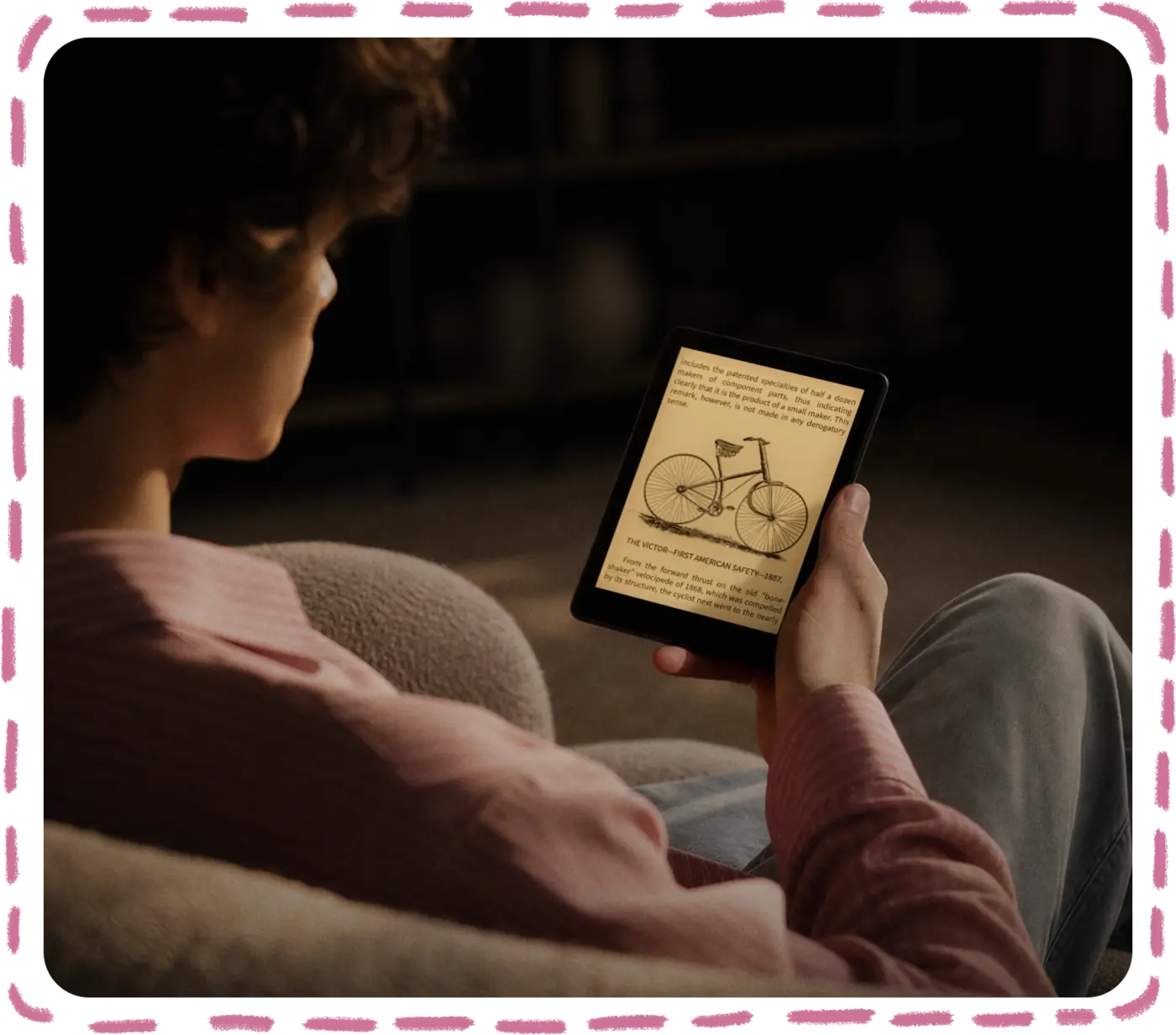 BOOX Go 6 Gen II ebook reader used comfortably at night