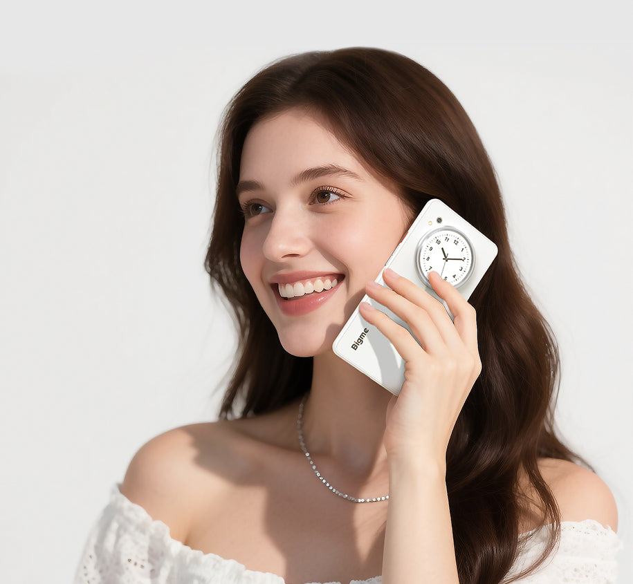 Original HiBreak Dual 5G smartphone features and small circular LCD display